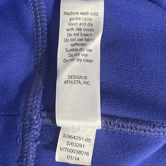 Athleta Sonar Crop Capri Legging Women XS 63291 Blue Running Workout Pockets EUC - Picture 8 of 8